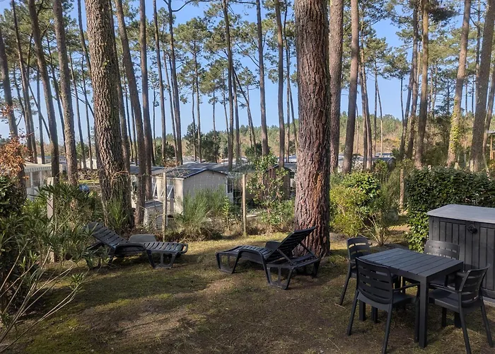 Votre Pause Nature En Mobil-home * サン・ジュリアン・アン・ボルヌ