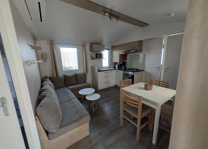 Votre Pause Nature En Mobil-home ホリデーパーク *